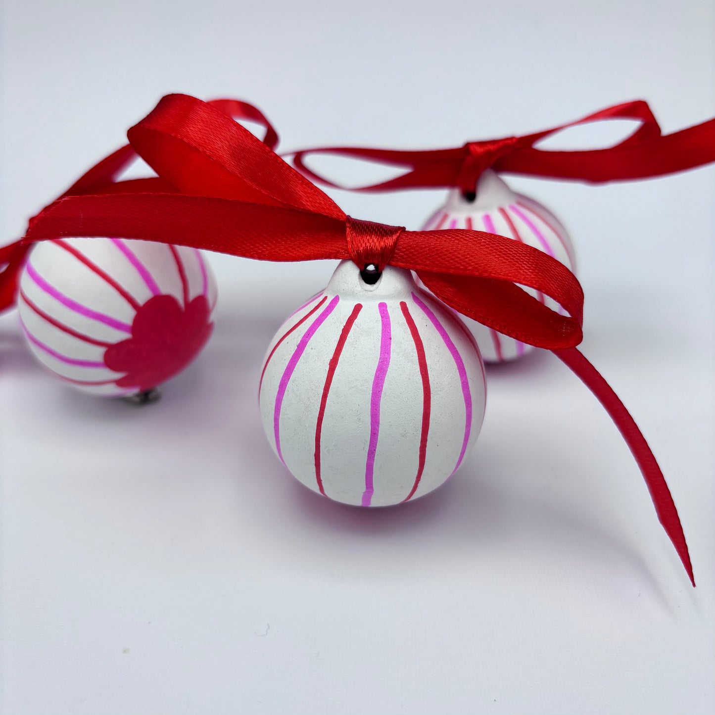 Pink/Red Stripes Personalised Mini Ceramic Bauble