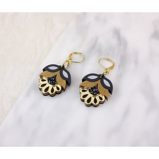 Flora Drop Earrings Black/Gold Acrylics